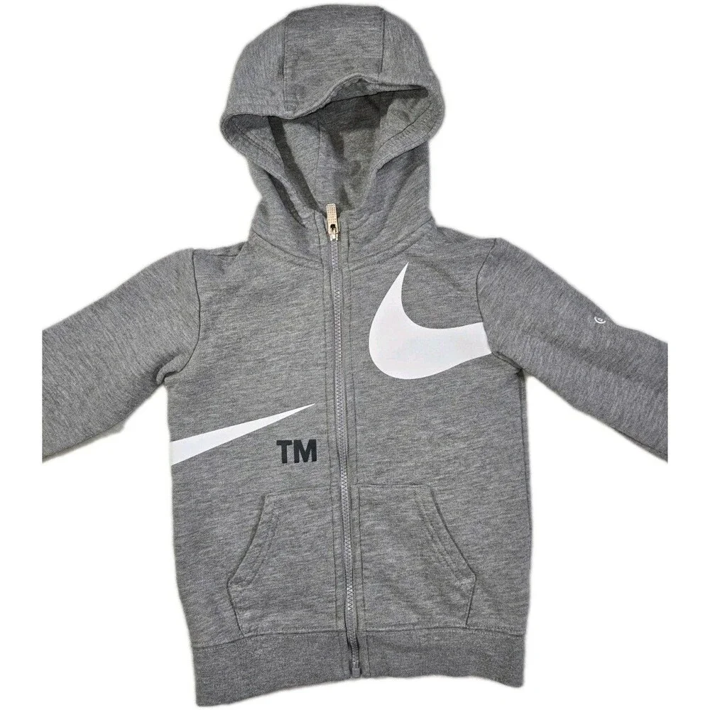 Nike lot sportswear
